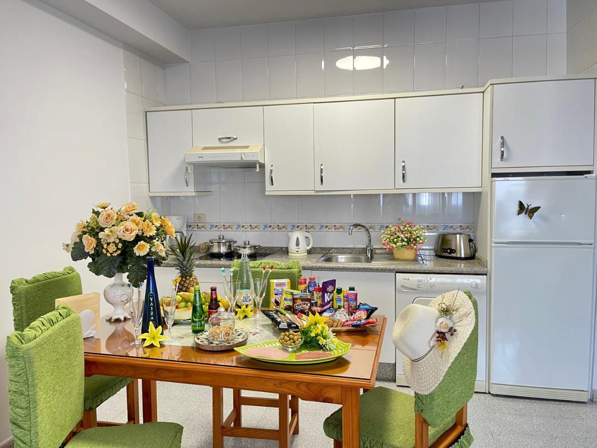 Emycanarias Holiday Homes Vecindario Vecindario  Buitenkant foto