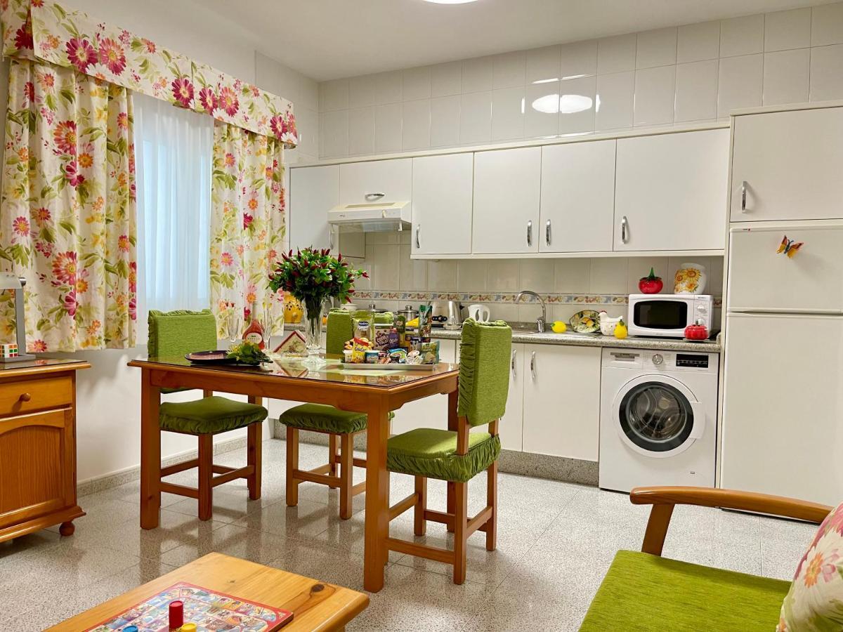 Emycanarias Holiday Homes Vecindario Vecindario  Buitenkant foto