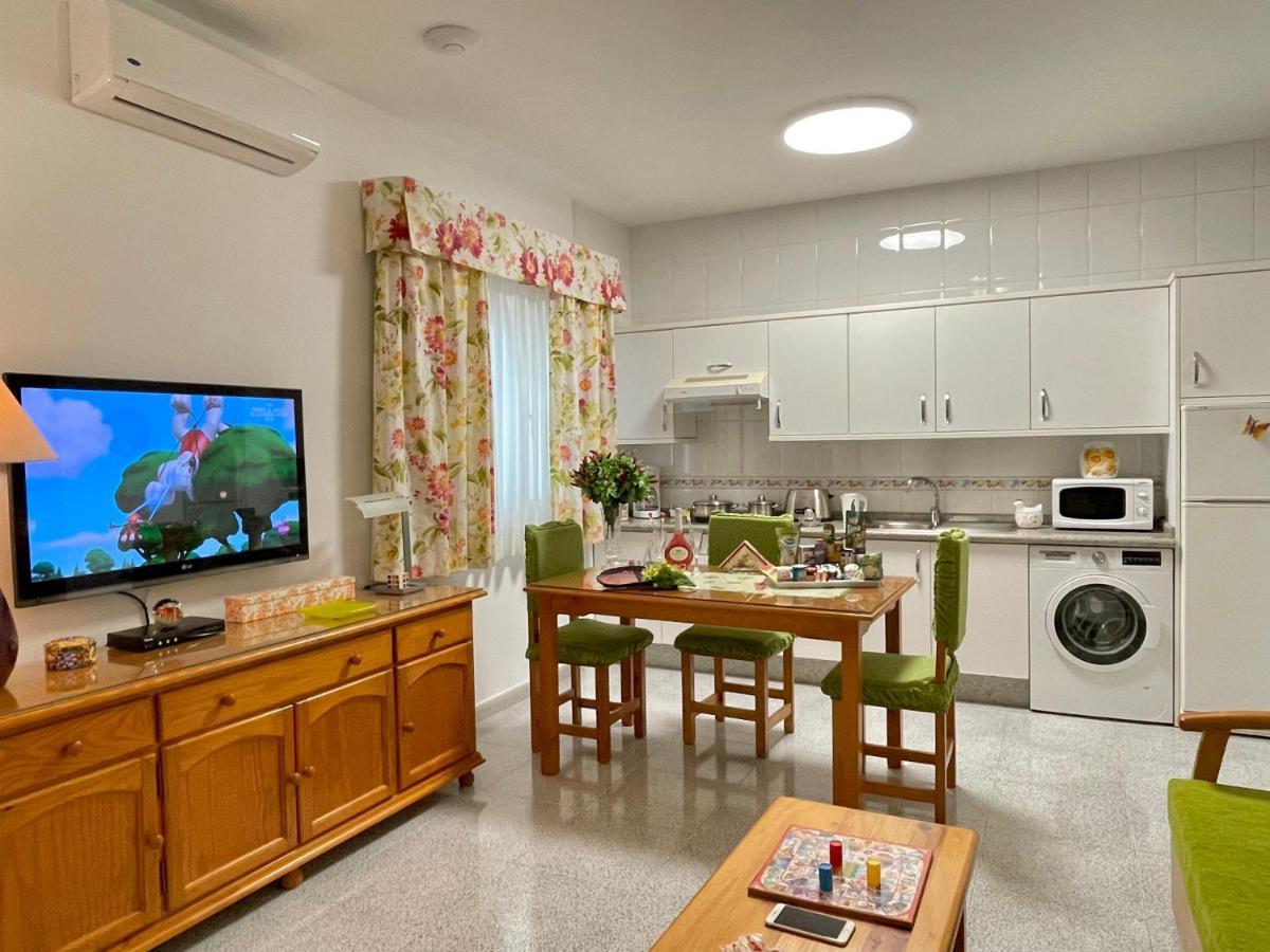 Emycanarias Holiday Homes Vecindario Vecindario  Buitenkant foto