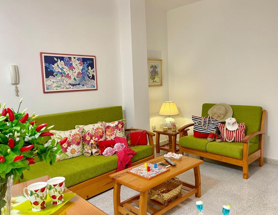 Emycanarias Holiday Homes Vecindario Vecindario  Buitenkant foto