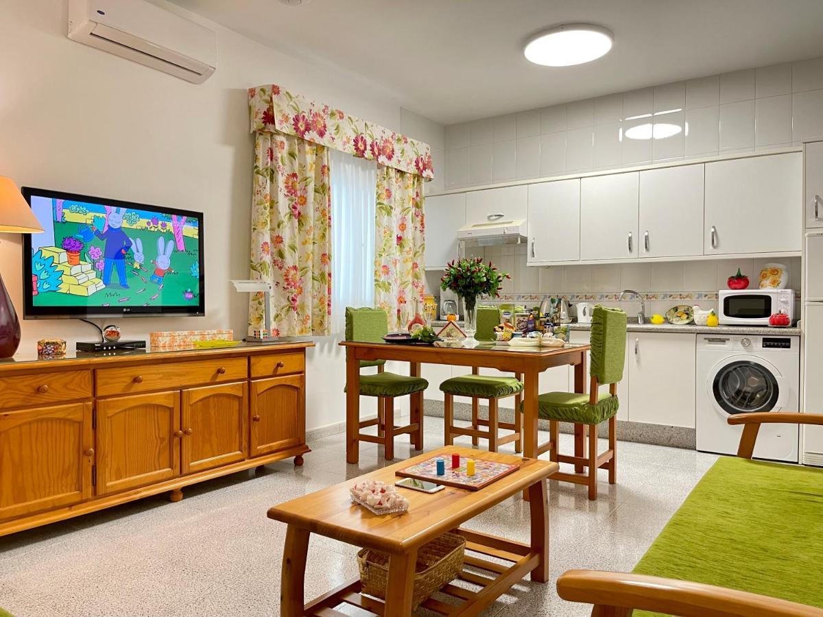 Emycanarias Holiday Homes Vecindario Vecindario  Buitenkant foto