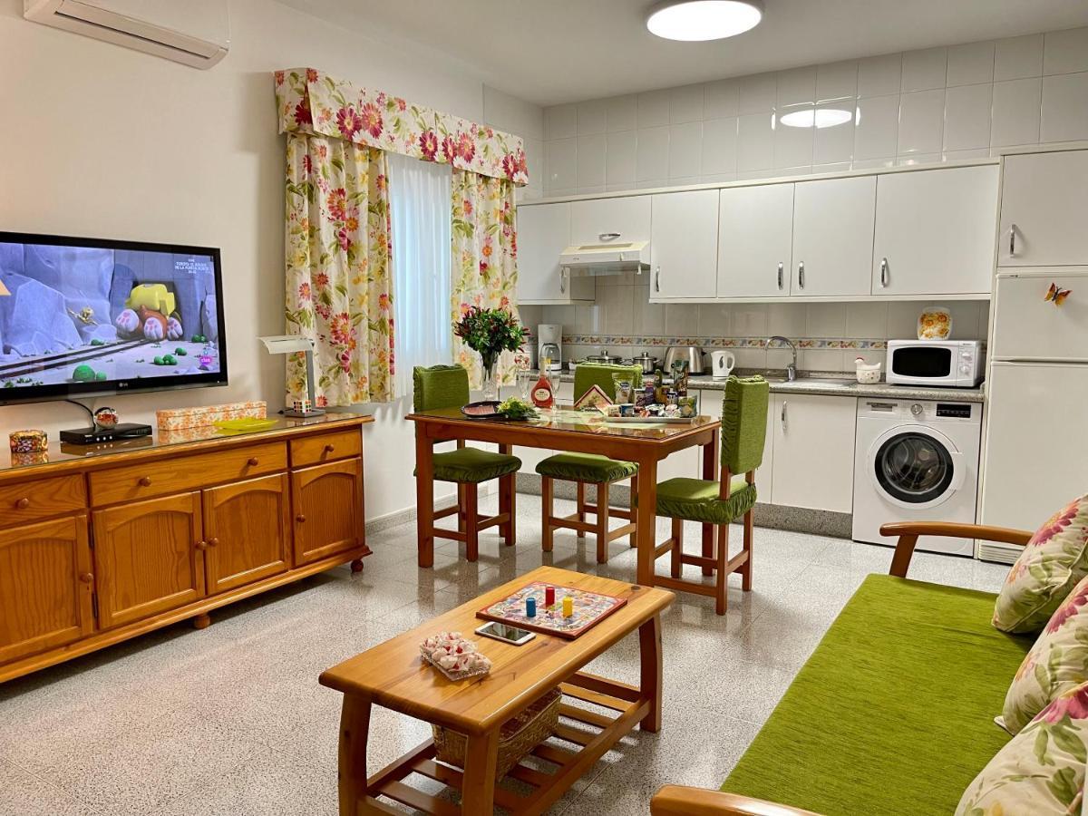 Emycanarias Holiday Homes Vecindario Vecindario  Buitenkant foto