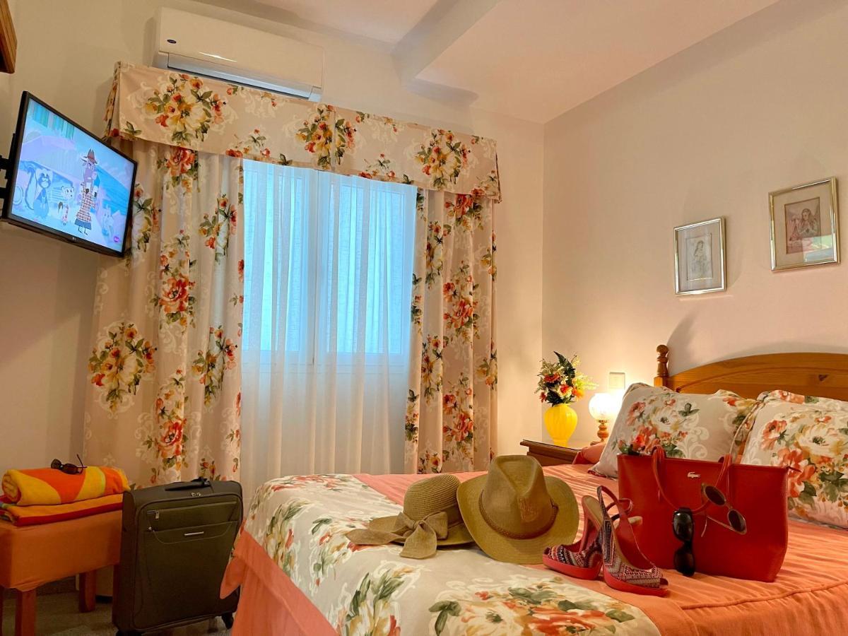 Emycanarias Holiday Homes Vecindario Vecindario  Buitenkant foto