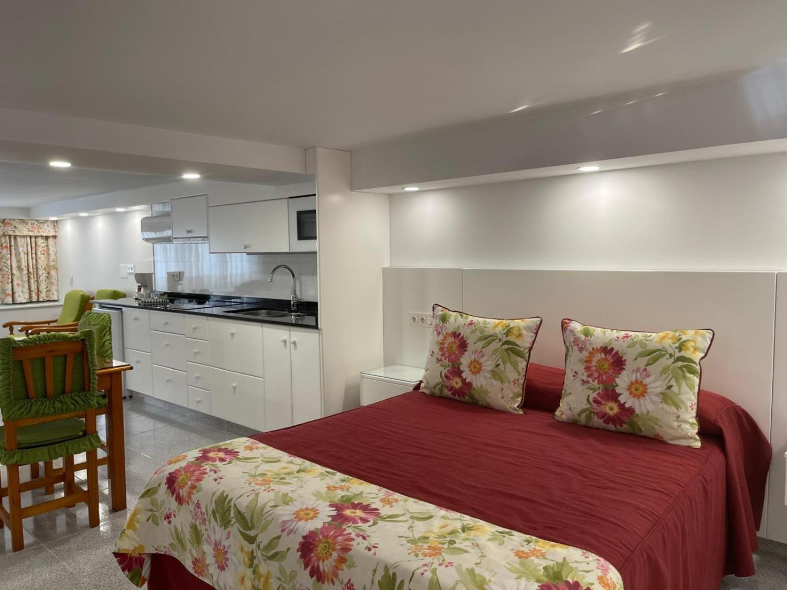 Emycanarias Holiday Homes Vecindario Vecindario  Buitenkant foto
