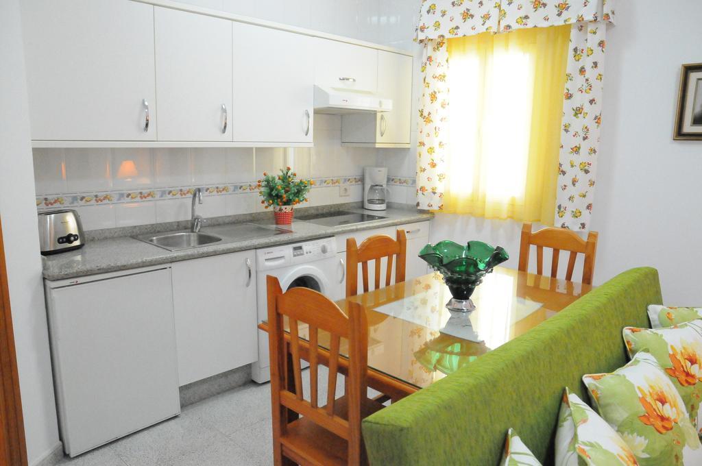 Emycanarias Holiday Homes Vecindario Vecindario  Kamer foto